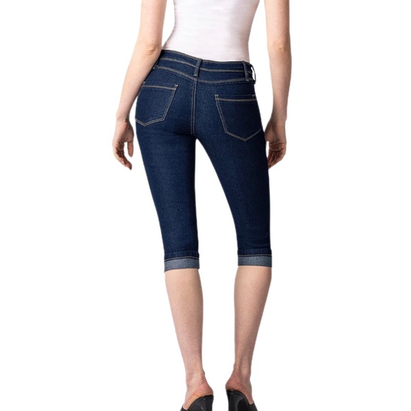 Hybrid & Company Stretchy Slim Fit Capri Jeans NWT - Size 7 - Picture 10 of 11